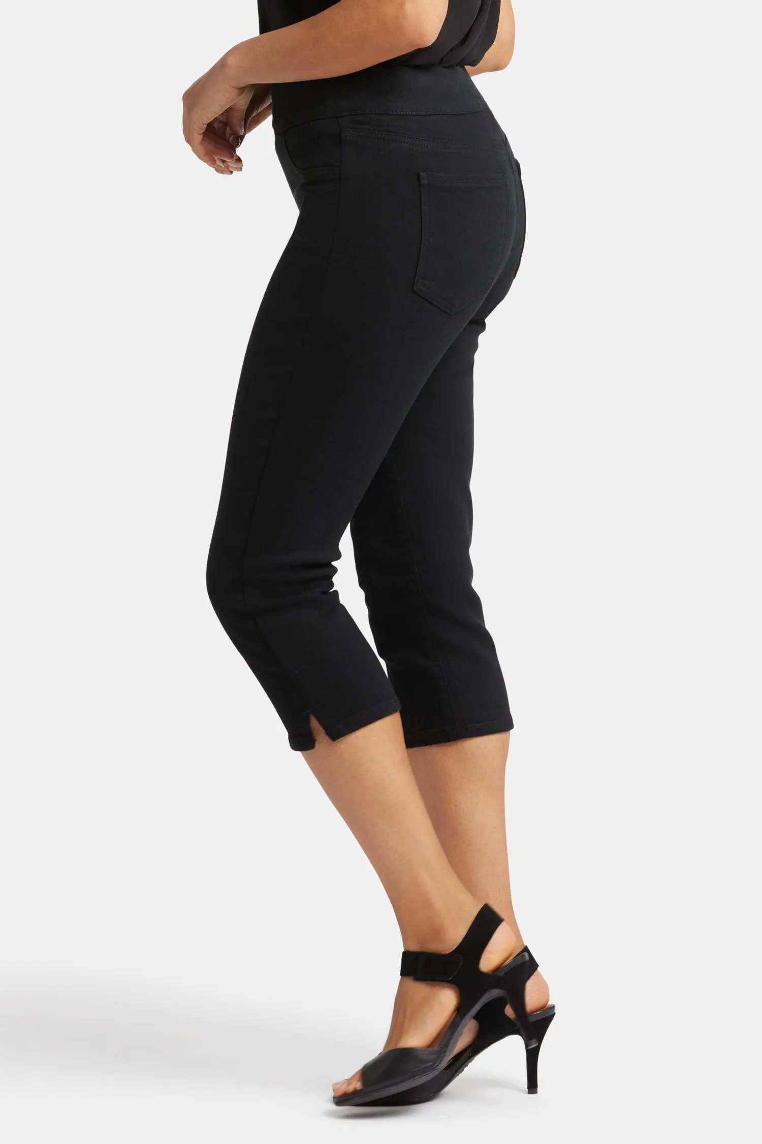 Dakota Crop Pull-On Jeans In Petite  - Overdye Black